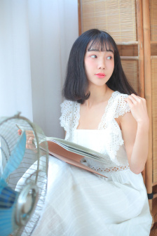 摸奶电影