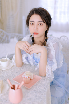 郭秀云三级露全乳电影